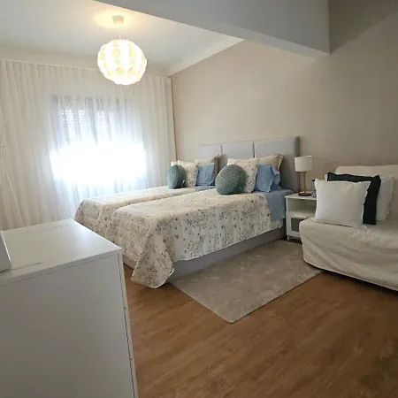 Odivelas Home Διαμέρισμα *
