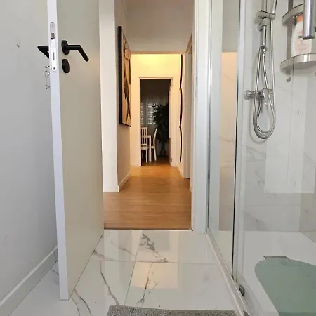 Διαμέρισμα Odivelas Home *